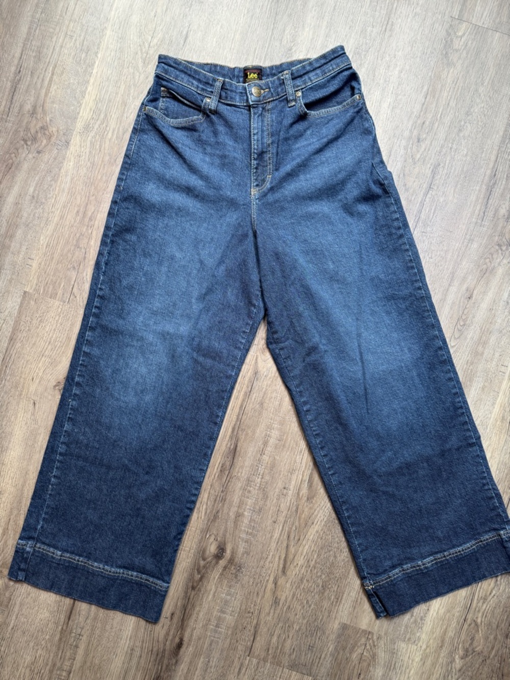 Lee Wide Leg High Rise Jeans Dark Wash 10 Short